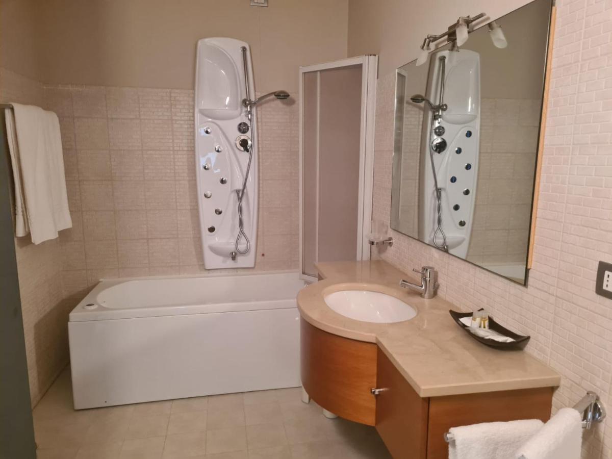 Stella Charming & Luxury Rooms Conversano Kültér fotó